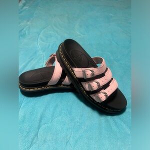 Dr. Martins Sandals 🔥 size:9